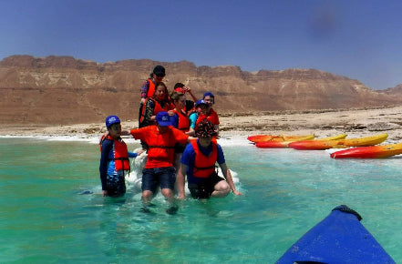 קיאקים בים המלח