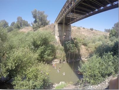 בנג'י - סוופ ב'גשר בנות יעקב'