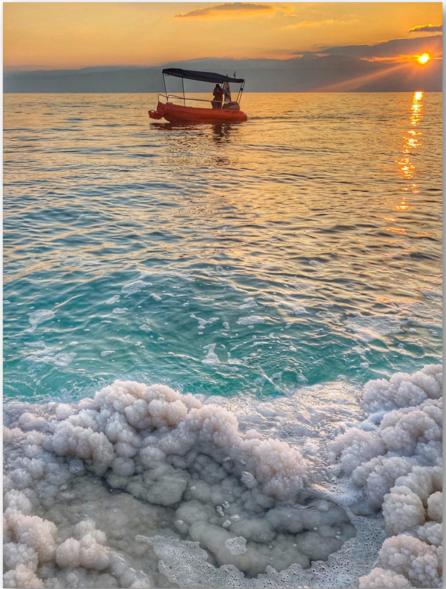 שיט בסירת מנוע בים המלח