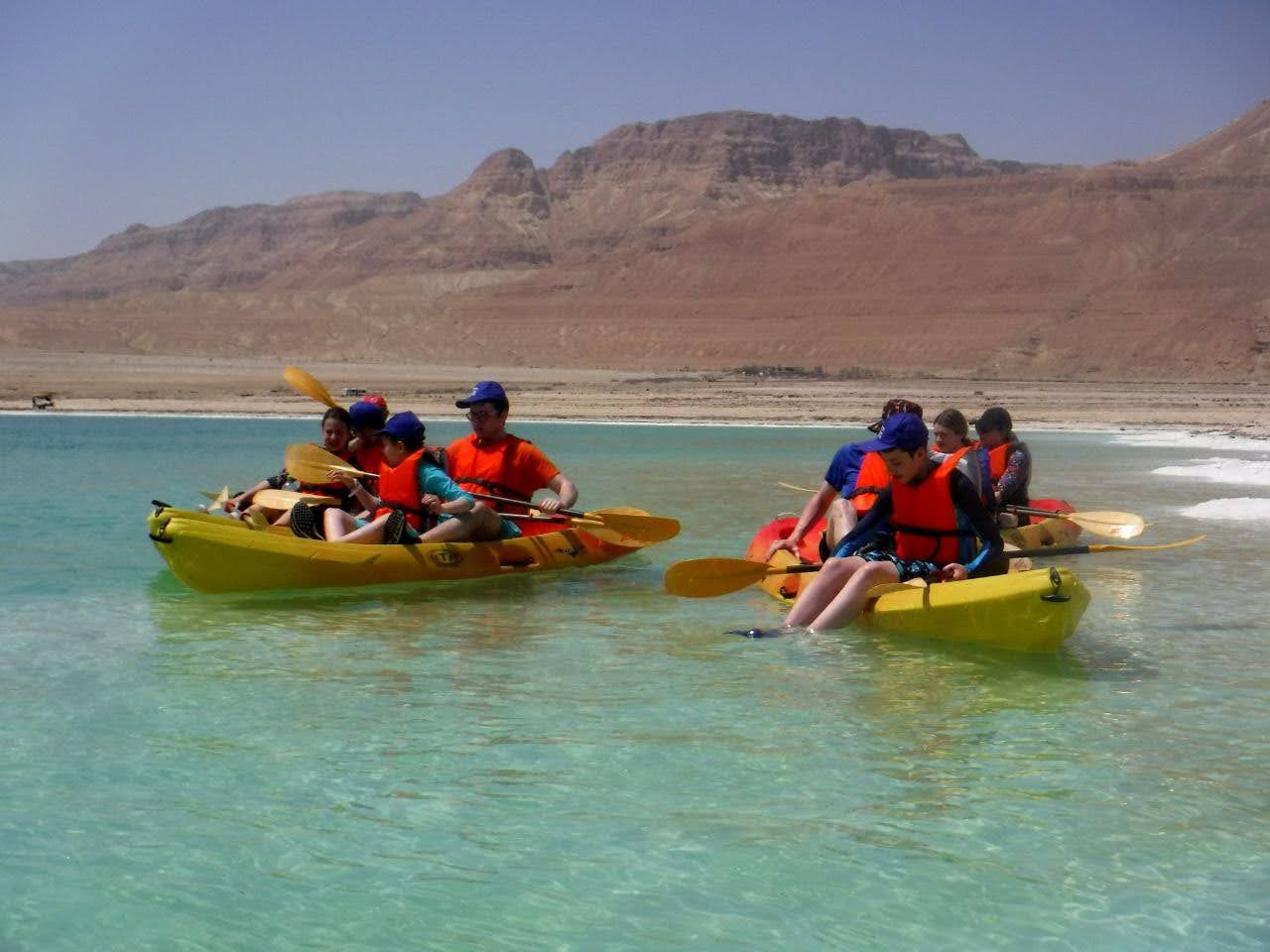 קיאקים בים המלח