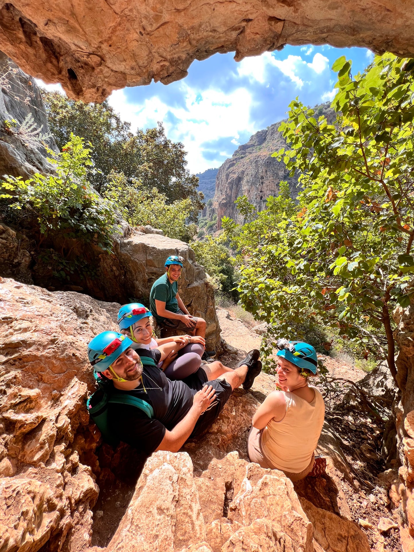 Keshet (Just Rappelling)