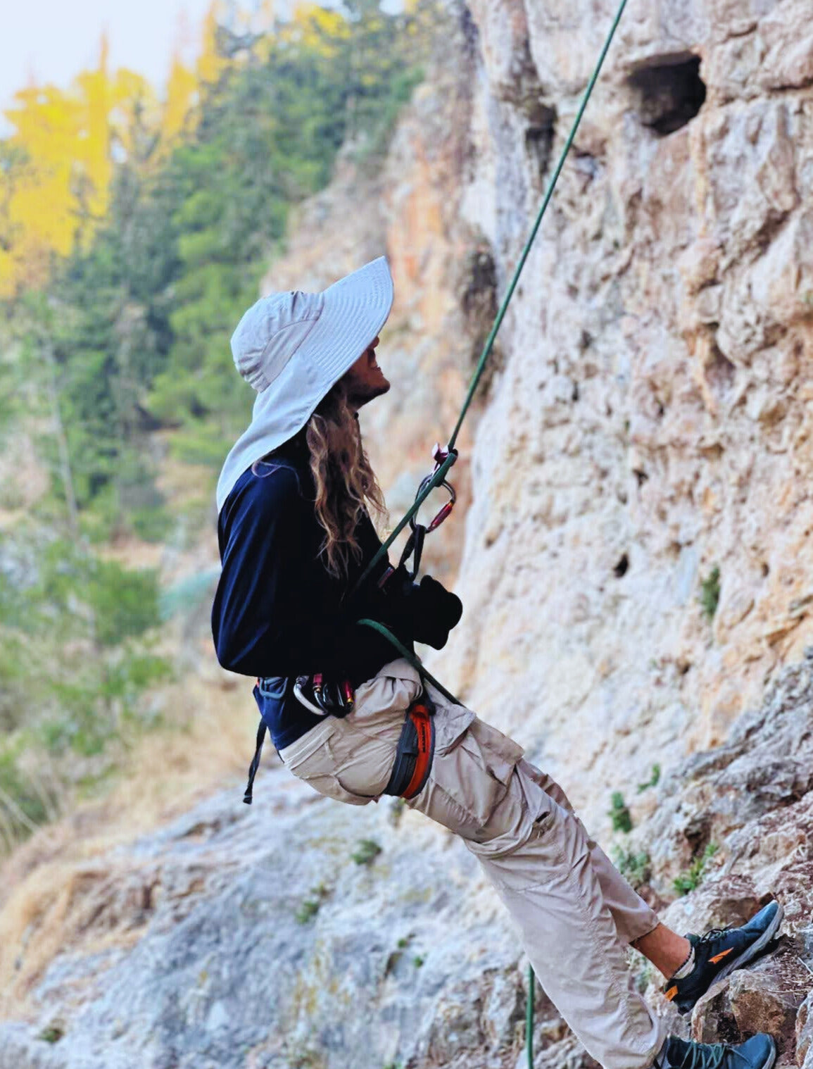 Shilat Cliff