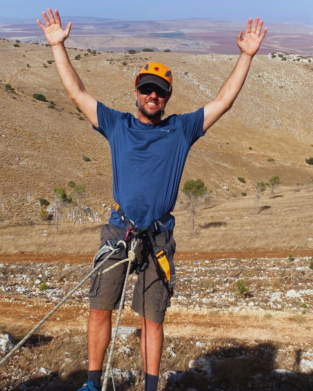 Gilboa Cliff rappelling and rock climbing