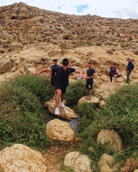 Ein Farah to Ein Mabuah Hike